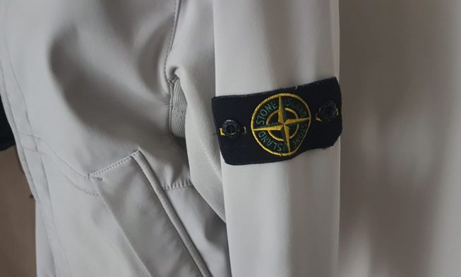 Neppe Stone Island herkennen? Koop geen fake of namaak! | Menlife img