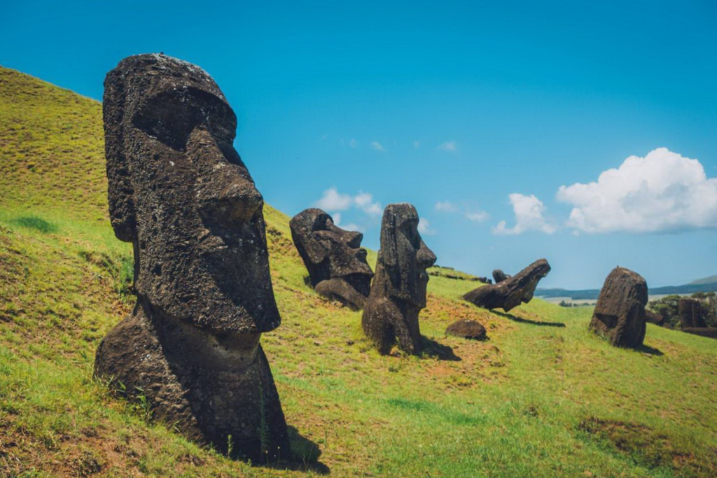 moai standbeelden